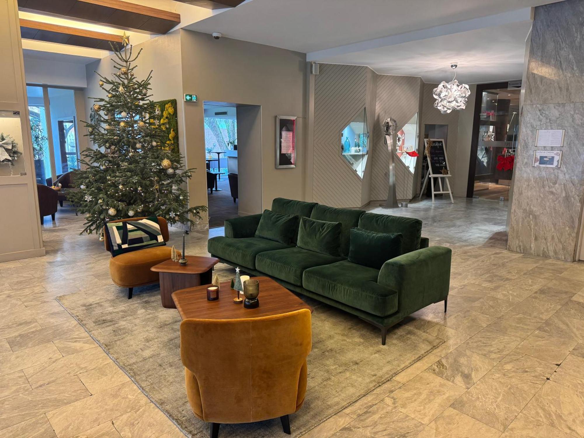 Mercure Besancon Parc Micaud - Hotel & Bar מראה חיצוני תמונה