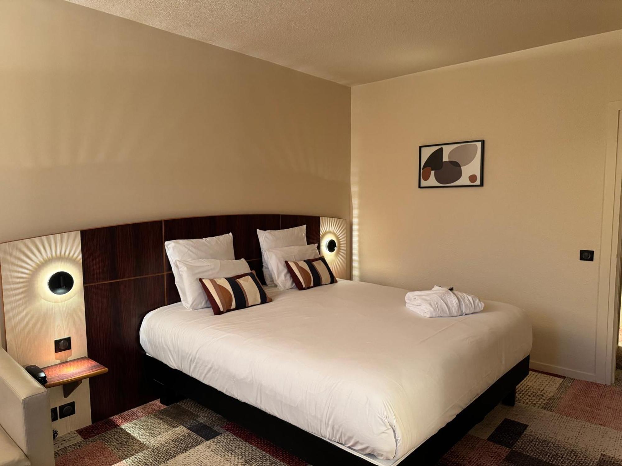 Mercure Besancon Parc Micaud - Hotel & Bar מראה חיצוני תמונה