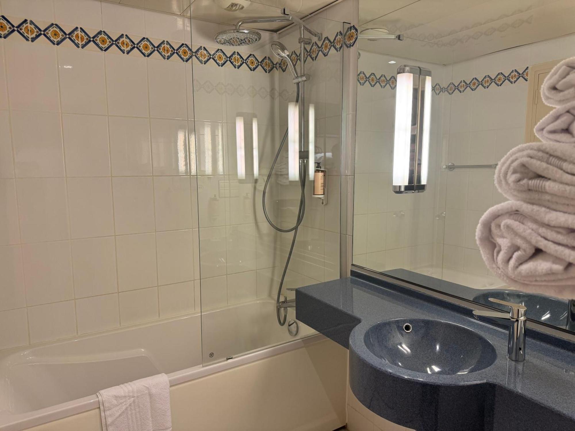 Mercure Besancon Parc Micaud - Hotel & Bar מראה חיצוני תמונה