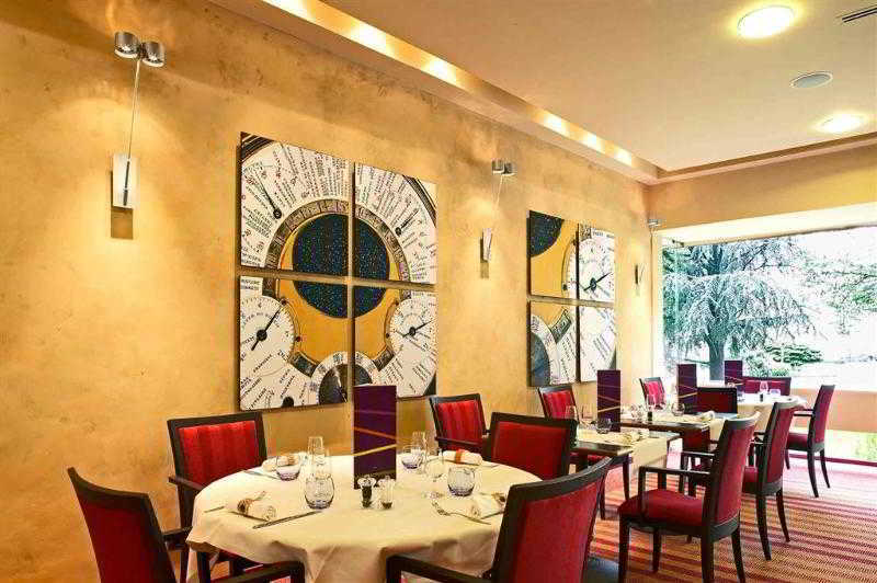 Mercure Besancon Parc Micaud - Hotel & Bar מראה חיצוני תמונה